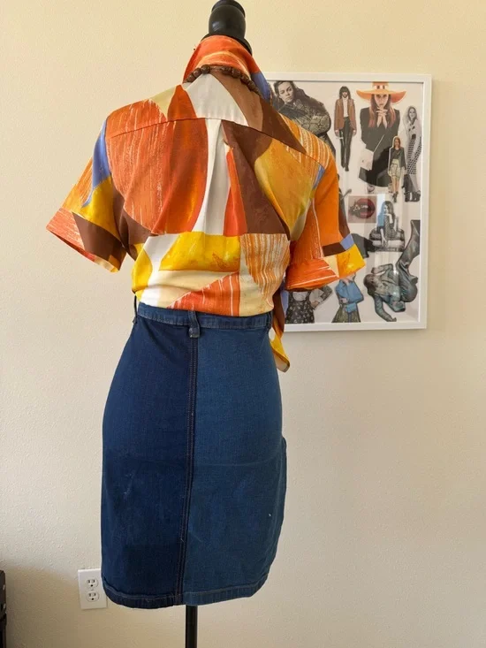 Blue Patchwork Denim Button-Front Pencil Skirt - Picture 2 of 4